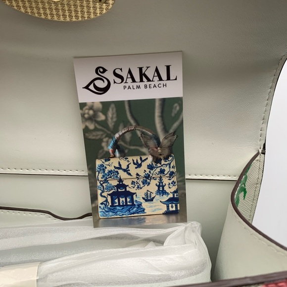 Sakal Palm Beach hand-painted bag with shoulder strap. - Picture 5 of 13